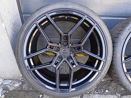 Koła 285/30R21 265/30R21 BMW M5 F90 M8 Hankook Ventus S1 EVO 3 lato