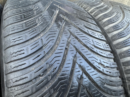 215/55R17 Kleber Krisalp HP3 komplet opon zima 7mm nr7140