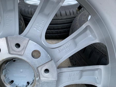 Oryginał Felgi 17cali 8Jx17 IS34 Styling 285 OEM BMW 3 E90 E91 E92 E93
