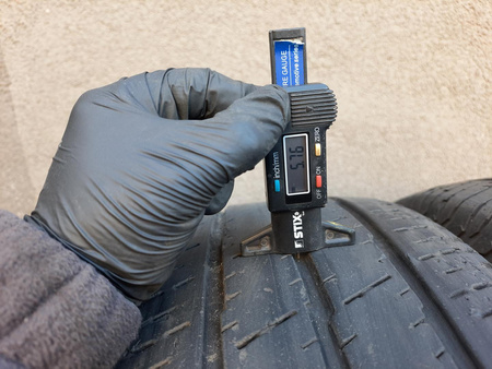 225/65R16C Continental Vanco 2 para opon lato 5,7mm nr6239