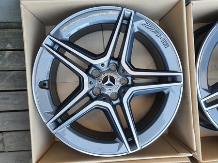 Oryginał felgi 19cali Mercedes AMG GLA GLB V klasa A2474011500