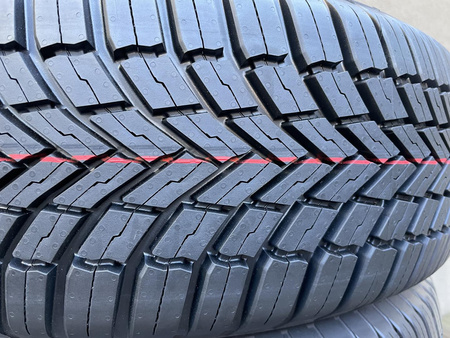 Oryginał koła 195/65R15 Opel Combo 5x98 Bridgestone całoroczne