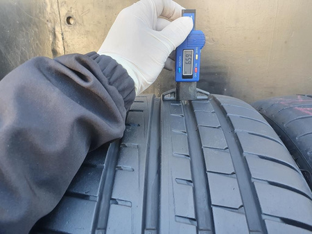 245/35R20 Goodeyar Eagle F1 Asymetric 3 RSC para opon lato 6,5mm 2208