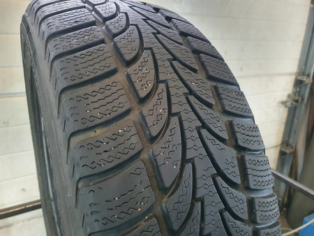 205/55R16 Nokian W+ opona pojedynka zima 7,0mm nrP1672