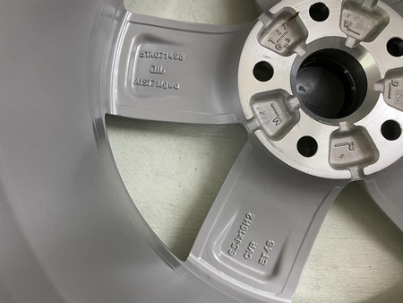 Oryginał nowa felga Vw Touran 5TA071496 16 cali 5x112 ET48