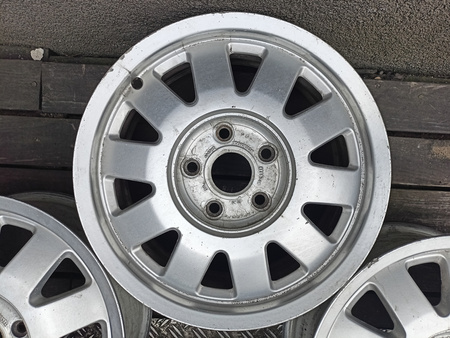 Oryginał felgi 15cali Audi A6 A4 A3 Seat Leon VW Golf Jetta Skoda