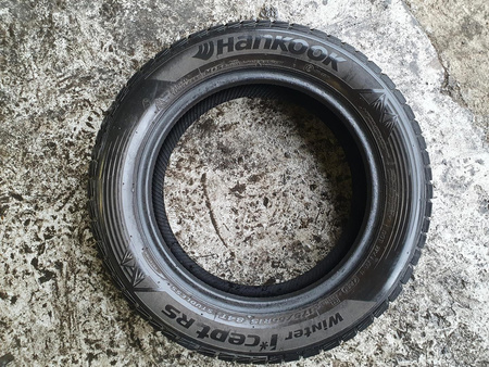 175/65R15 Hankook Winter Icept RS komplet opon zima 7mm nr5552