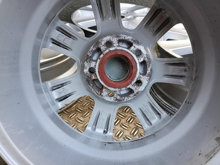 Felgi 15cali Mercedes A klasa B klasa CLA E klasa W124 ET47