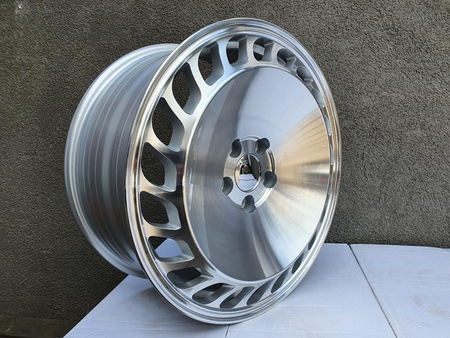 Felgi 18cali Audi A3 A4 A6 VW Golf Jetta Mercedes C E S CLS