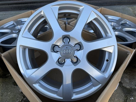 Oryginał Felgi 17cali 8R0 AUDI Q5 S-LINE 8R A4 B8 B9 A5 A6 C6 C7