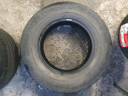 215/75R16C Continental ContiVanContact 100 opona lato 5,5mm P6037