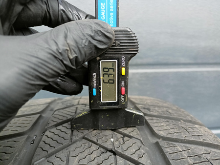 255/40R18 Pirelli Sottozero 3 XL para opon zima 6,3mm nr8987