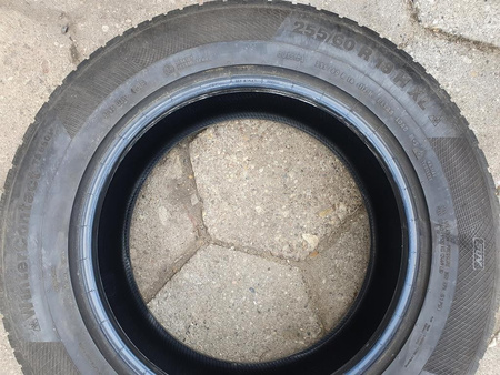 255/60R18 Continental WinterContact XL komplet opon zima 7,2mm 8391