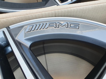 Oryginał felgi 19cali Mercedes AMG GLA GLB V klasa A2474011500