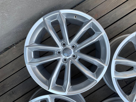 Oryginał felgi 19cali Nowy model 8W0 AUDI A4 B8 B9 S-LINE A6 A5 A7 A8
