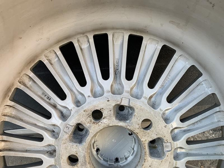 Felga aluminiowa BMW 5 E39 5x120 7Jx16 ET 20