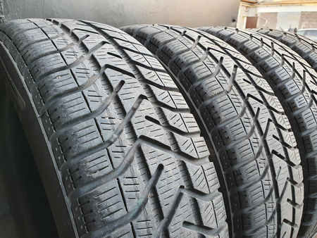175/65R15 Pirelli Snowcontrol Winter komplet opon zima 6,0mm nr5456