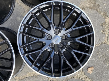 8XA Oryginał Nowe Felgi Audi A1 A3 TT Vw 17cali 5x100 ET34