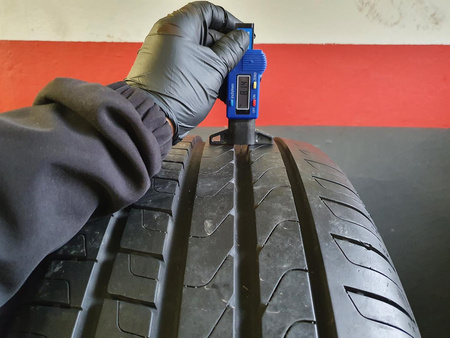 235/50R19 Pirelli Scorpion Verde para opon lato 8,1mm nr9427