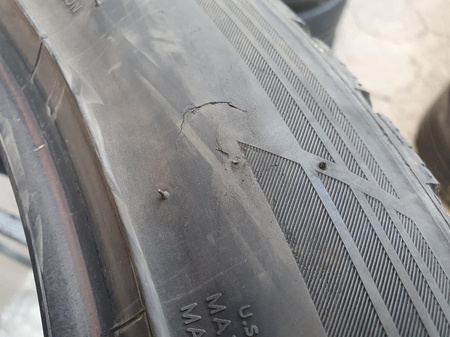 275/45R21 Hankook Winter Icept Evo 3x para opon zima 7,3mm nr2395