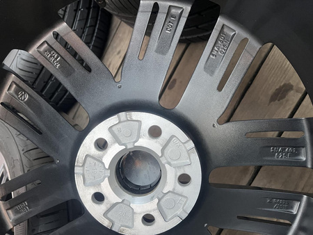 Oryginał koła 235/50R19 5NA Vw Tiguan Passat Golf Hankook lato nowe