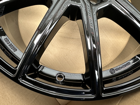 Felgi 17cali Volvo C30 S40 S60 S80 V40 V60 V70 5x108 ET45