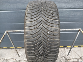 225/40R18 Kleber Quadraxer 2 XL opona pojedynka całoroczna 7,6mm P893