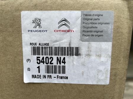 Oryginał felgi 17cali Peugeot 2008 206+ 207 307 et31 4x108