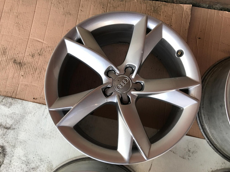 Oryginał felgi aluminiowe 19 cali 8T0 audiI A5 S5 s-line A4 A6 A8 A7 Q5