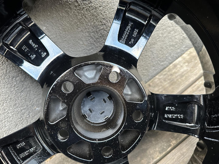 Felgi 17cali Vw Scirocco Passat Golf Sharan Multivan 5x112