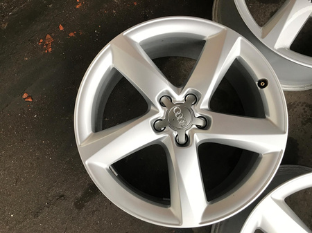 Oryginalne felgi 19 cali audi 4H0 A8 D2 D3 D4 A7 A6 A5 A4 Q5