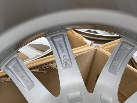Nowe felgi 18cali BMW X5 G05 X6 G06 5x112 ET44