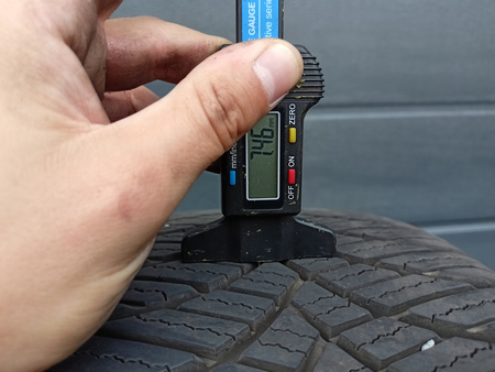 225/45R18 Trazano All Season Elite Z-401 opona całoroczna 7,4mm P891