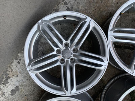 Oryginał Felgi 8,5J 19cali 8U0 AUDI Q3 S-LINE A3 A4 B7 A6 C6 POMPEI nr906