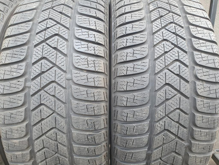 205/50R17 Pirelli Sottozero 3 XL komplet opon zima 7,7mm nr7607