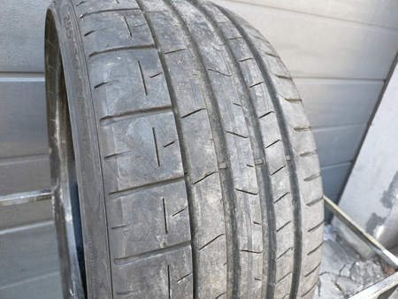 255/30R19 Pirelli P Zero PZ4 XL opona pojedynka lato 6,5mm P925