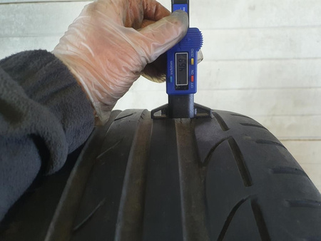 245/40R19 Bridgestone Potenza S001 XL pojedyńcza opona lato 4,6mm P923