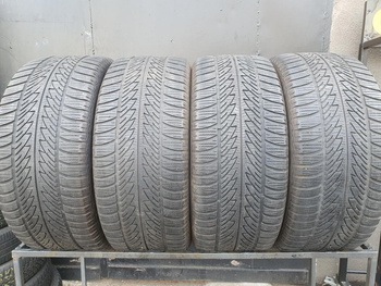 285/45R20 Goodyear Ultra Grip 8 Performance XL komplet zima 5,4mm 2214
