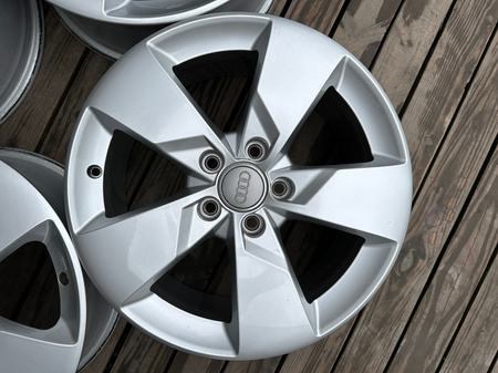 Oryginał felgi 17cali Audi TT A6 C6 A4 Q2 Q3 TT S 5x112