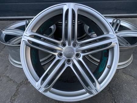 Oryginał Felgi 20cali ET36 4F0 Audi RS6, S6