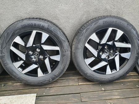 Oryginał koła 215/60R17 Opel Mokka DS3 4x108 Continental lato