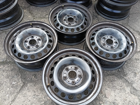 Oryginał felgi stalowe 15cali 5Q0 VW Caddy Golf Skoda Seat Audi