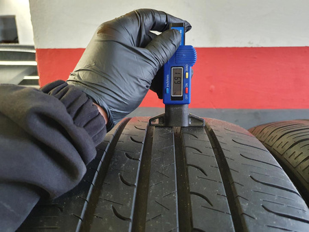 225/55R19 Goodyear Efficient Grip SUV komplet opon lato 6,9mm nr9428