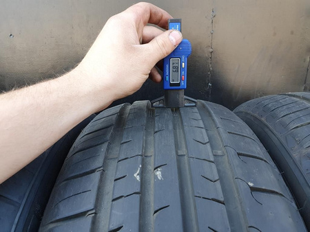 235/50R18 Firemax FM601 XL 101W komplet opon lato 6,8mm nr8433