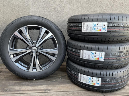 Oryginał nowe koła 225/55R18 Nissan Stagea X-trail Bridgestone lato