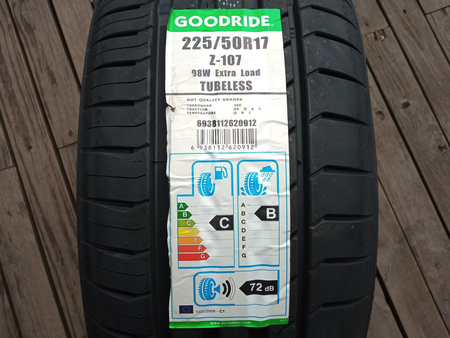 Oryginał koła 225/50R17 Renault Grand Scenic Goodride lato nowe