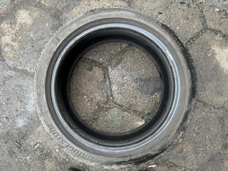 225/45R18 Bridgestone Blizzak LM005 opona pojedynka zima 5mm P867