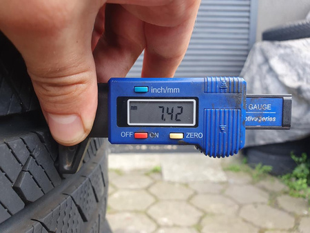 Oryginał koła 245/35R20 Opel Insignia OPC Vredestein całoroczne 7,4mm