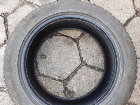 275/45R20 Uniroyal MS Plus 77 SUV XL komplet opon zima 5,3mm nr2223