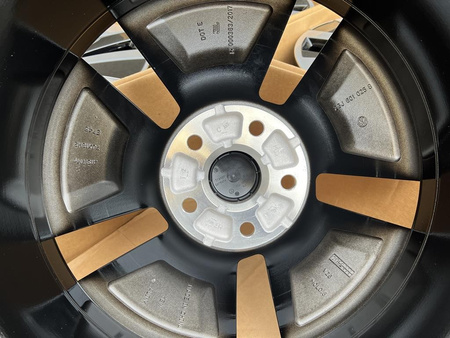 Oryginalne felgi 18cali VW Golf Jetta Caddy Touran Passat 5x112